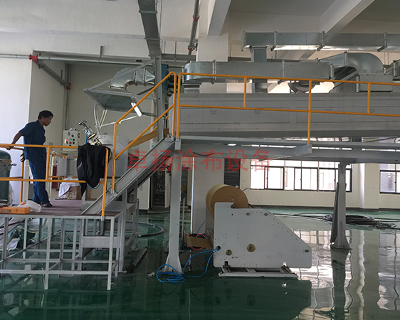 泡棉涂布机厂家分析多功能涂布机的特点